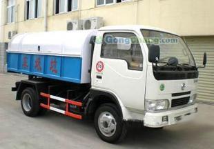 供應(yīng)裝卸效率高的東風(fēng)國四小霸王密封垃圾車